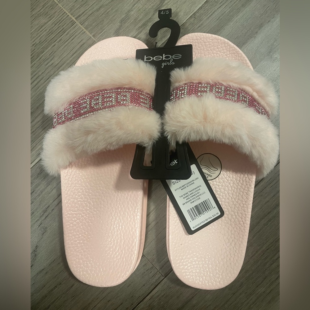 Bebe sandals size 4/5 new